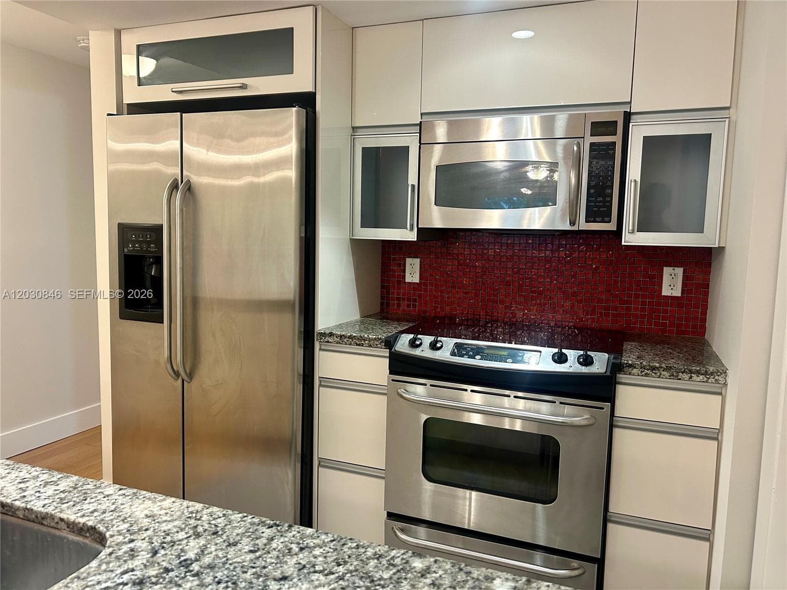 7541 SW 61st Ave # 3, South Miami FL 33143 — 5