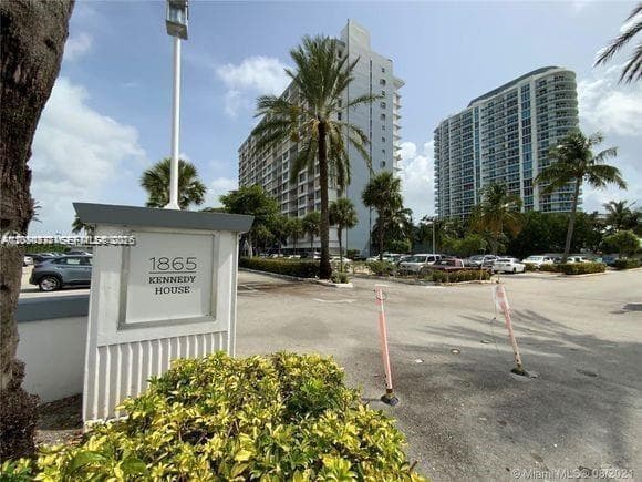 1865 79th St Cswy # 1L, North Bay Village FL 33141 — 18