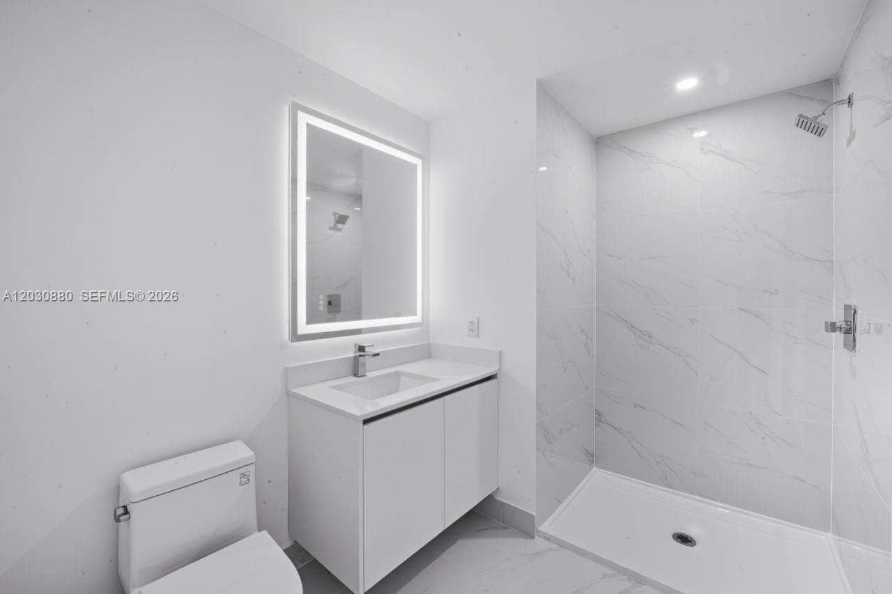 700 NE 24th St # 3502, Miami FL 33137 — 11