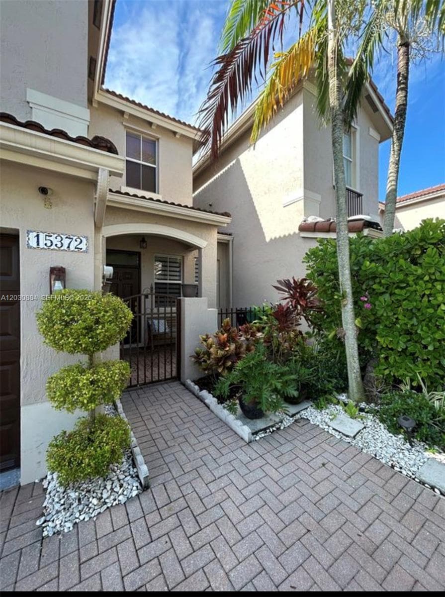 15372 SW 9th Way, Miami FL 33194 — 12