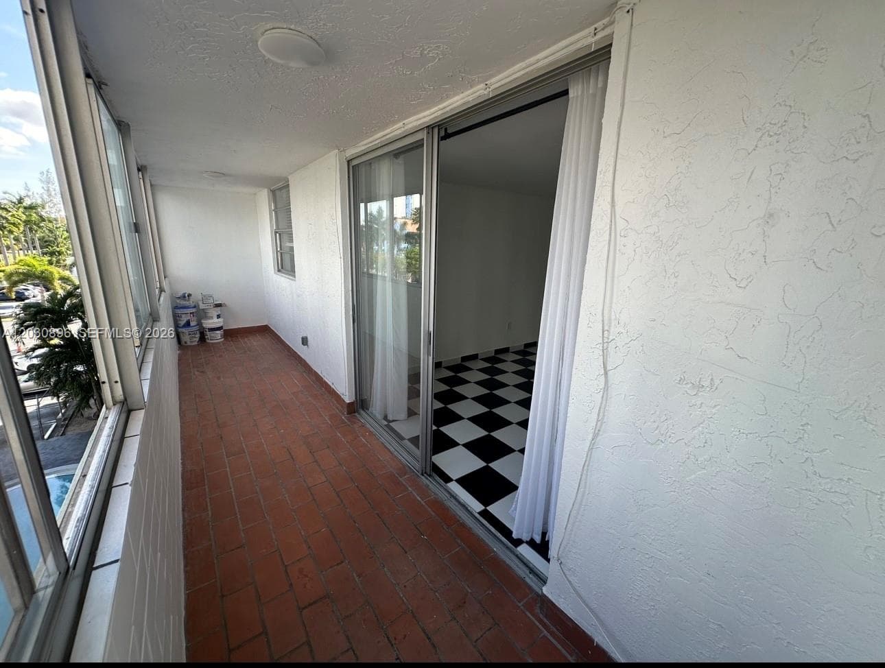 5055 NW 7th St # 409, Miami FL 33126 — 7