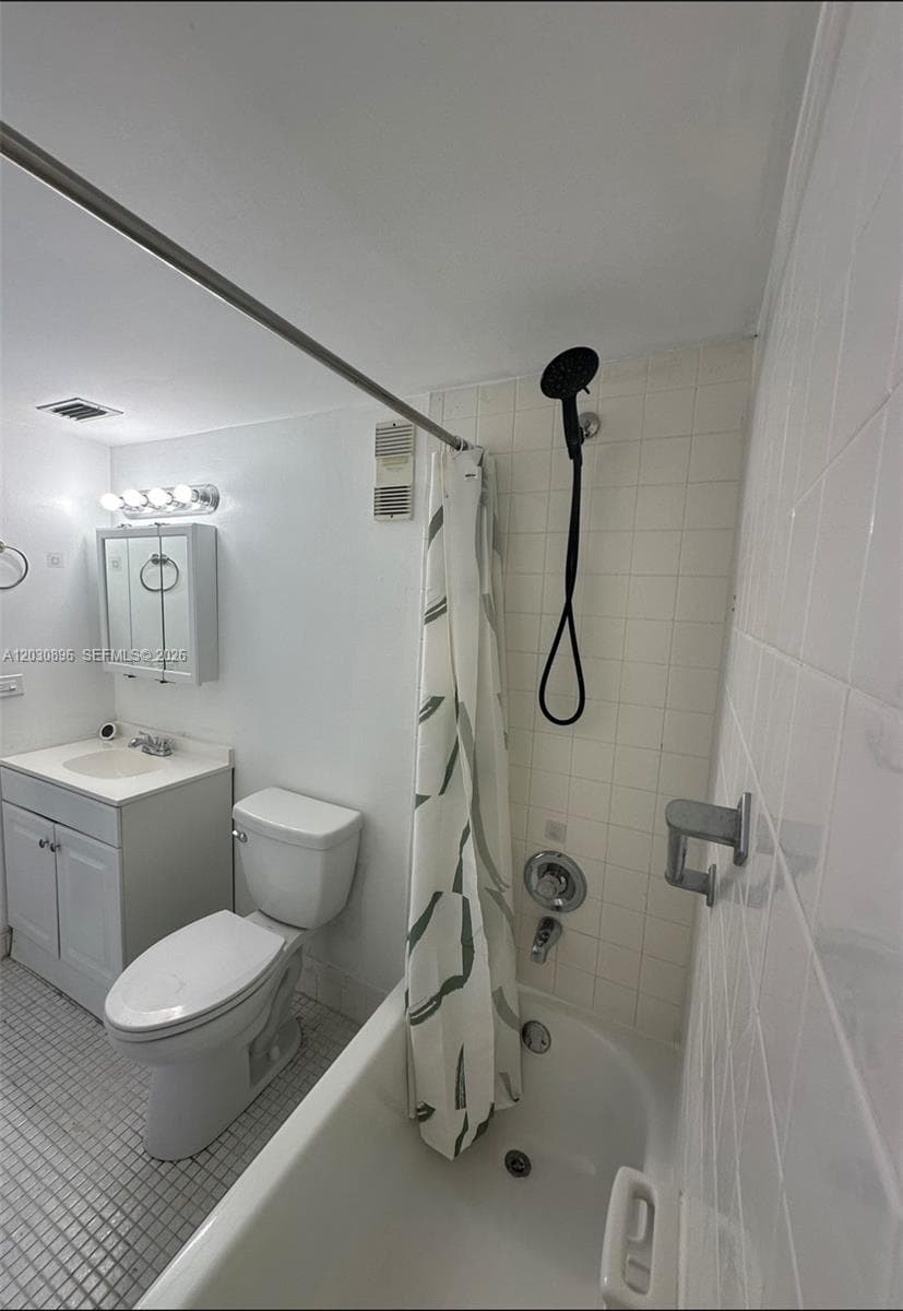 5055 NW 7th St # 409, Miami FL 33126 — 15