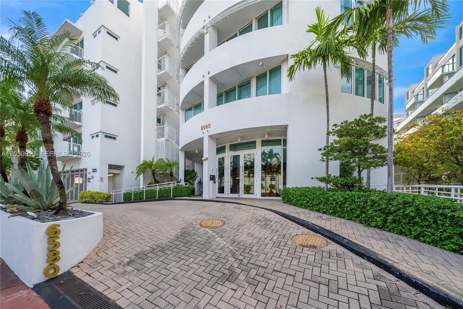 6580 Indian Creek Dr # 601, Miami Beach FL 33141 — 31