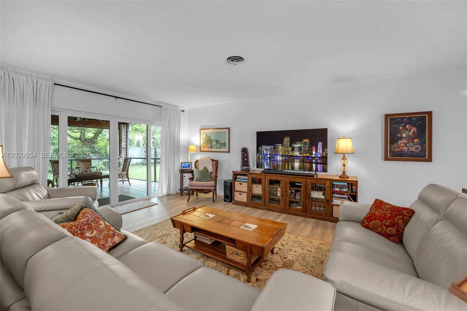 10421 SW 107th St, Miami FL 33176 — 5
