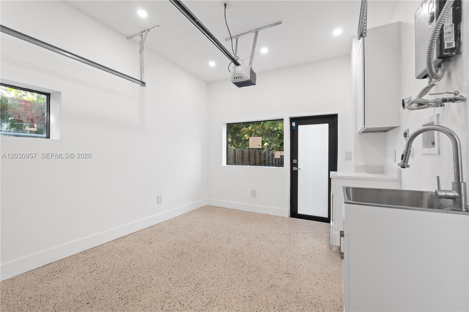 665 NE 117th st, Biscayne Park FL 33161 — 39