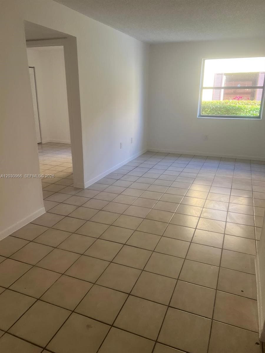546 NW 114th Ave # 202, Sweetwater FL 33172 — 18