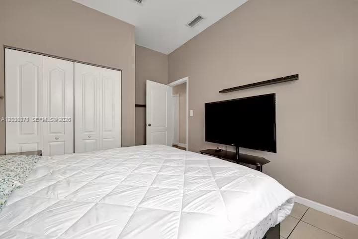 2327 NE 37th Ter, Homestead FL 33033 — 18