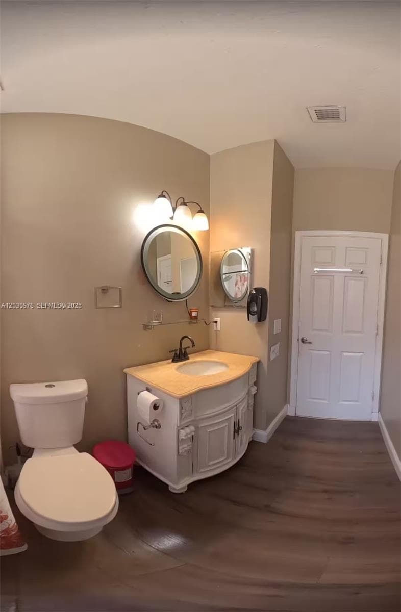 2327 NE 37th Ter, Homestead FL 33033 — 25