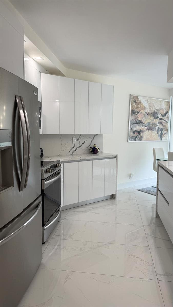 16425 Collins Avenue # 2514, Sunny Isles Beach FL 33160 — 10