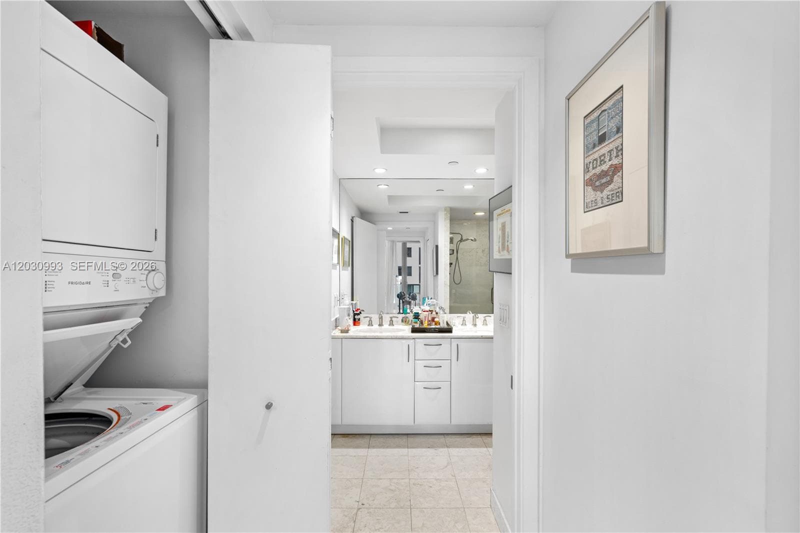1331 BRICKELL BAY DR # 1004, Miami FL 33131 — 33