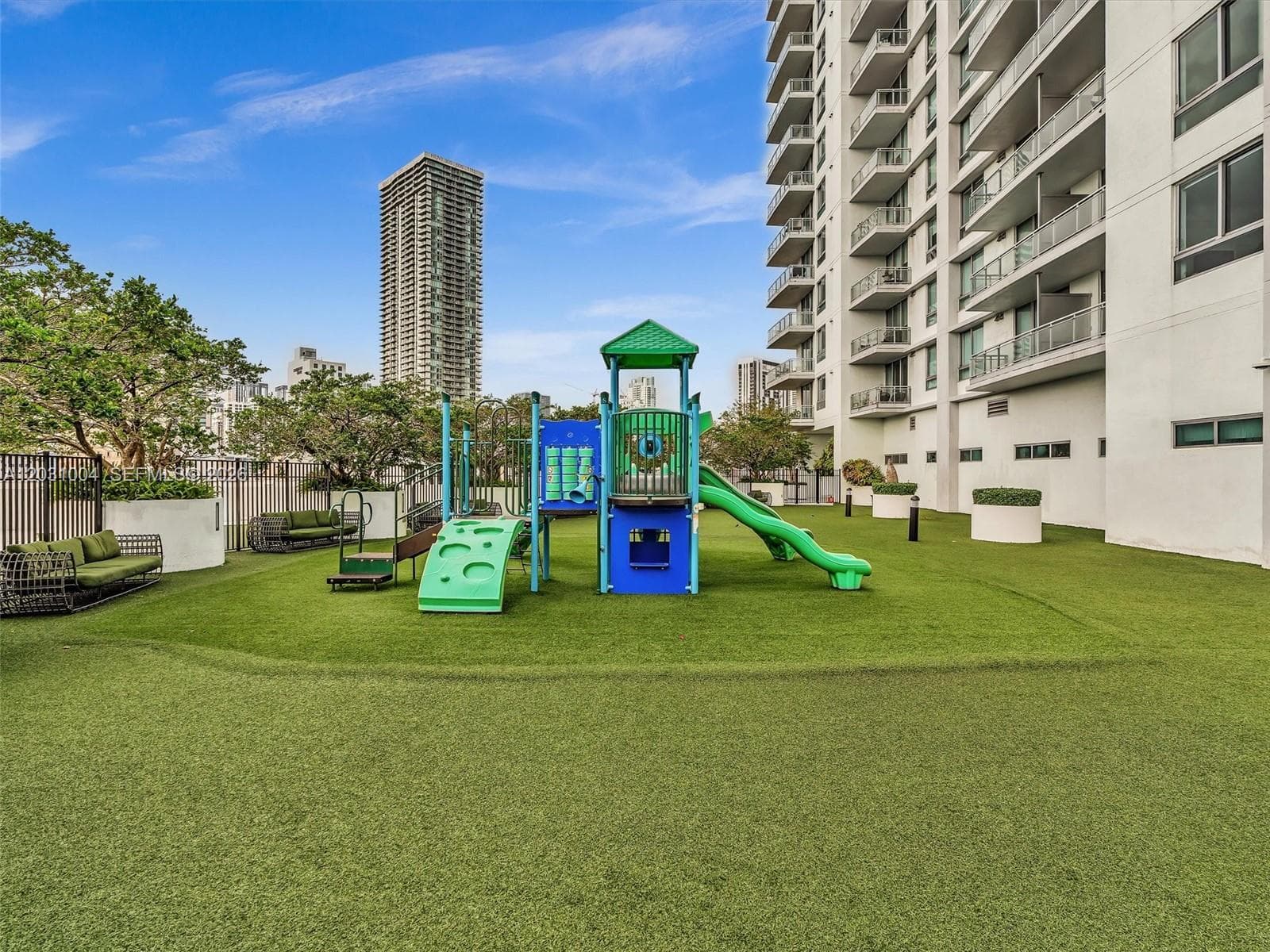 90 SW 3rd St # 2013, Miami FL 33130 — 31