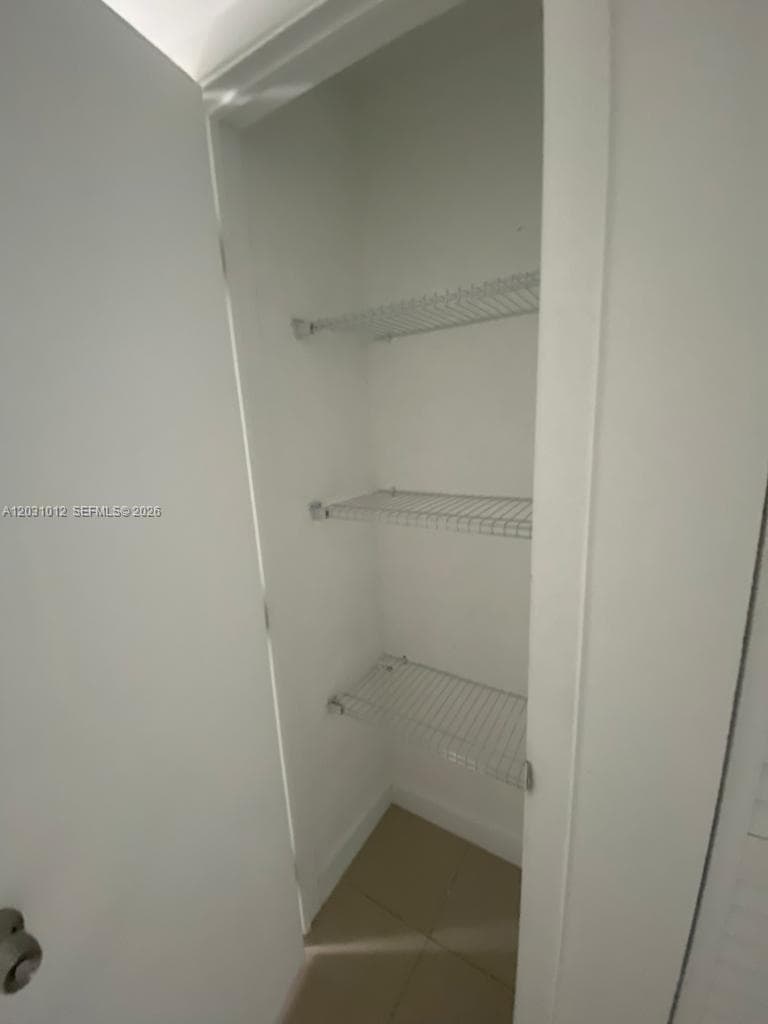 423 E 27th St # 302, Hialeah FL 33013 — 18