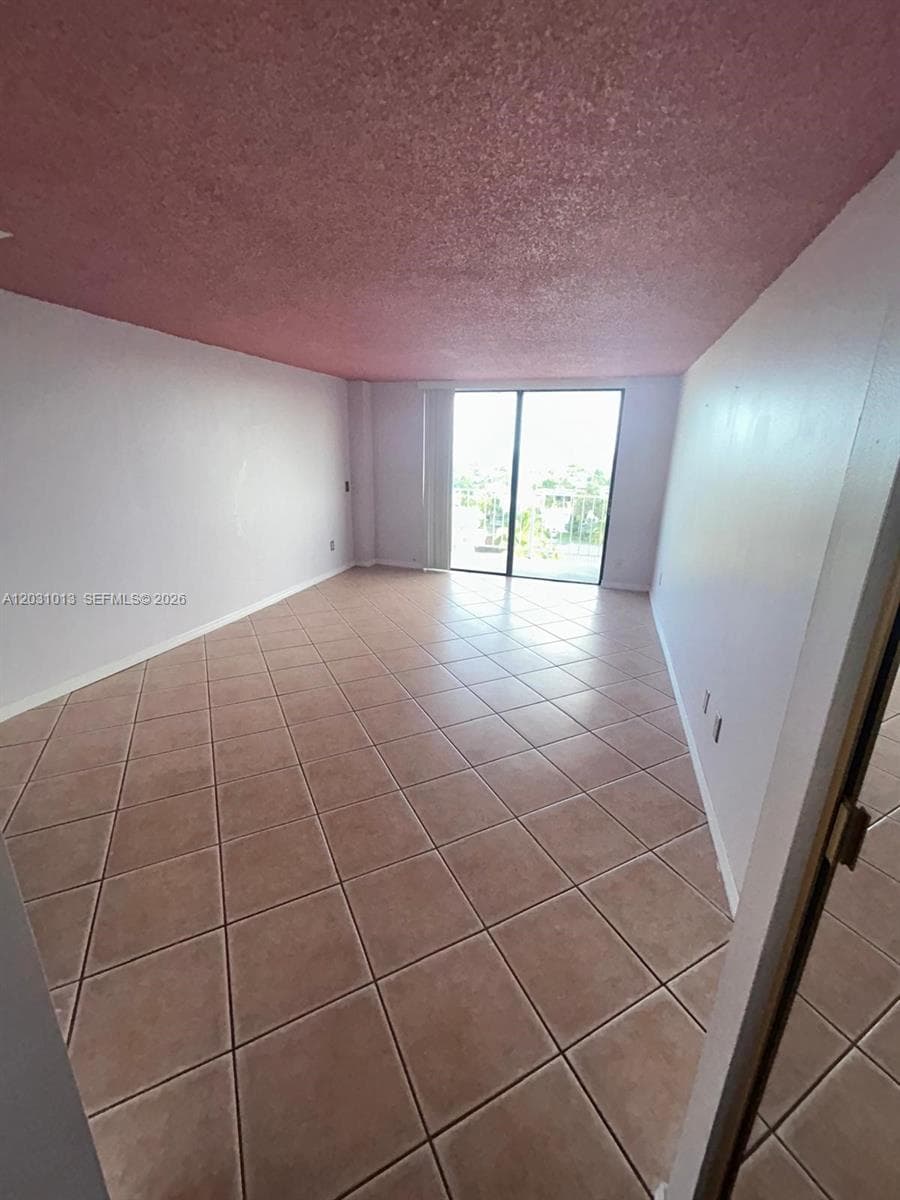 2350 NE 135th St # 706, North Miami FL 33181 — 13