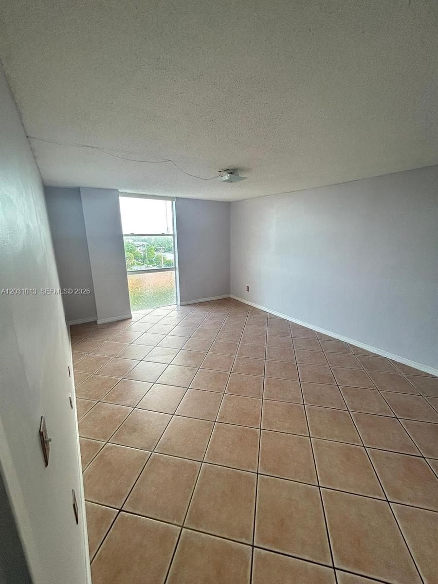 2350 NE 135th St # 706, North Miami FL 33181 — 5