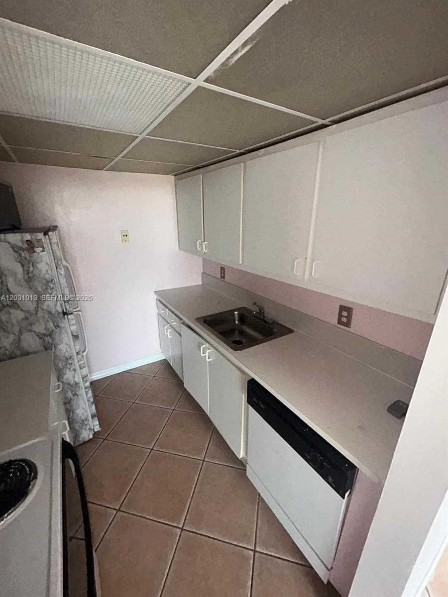 2350 NE 135th St # 706, North Miami FL 33181 — 11