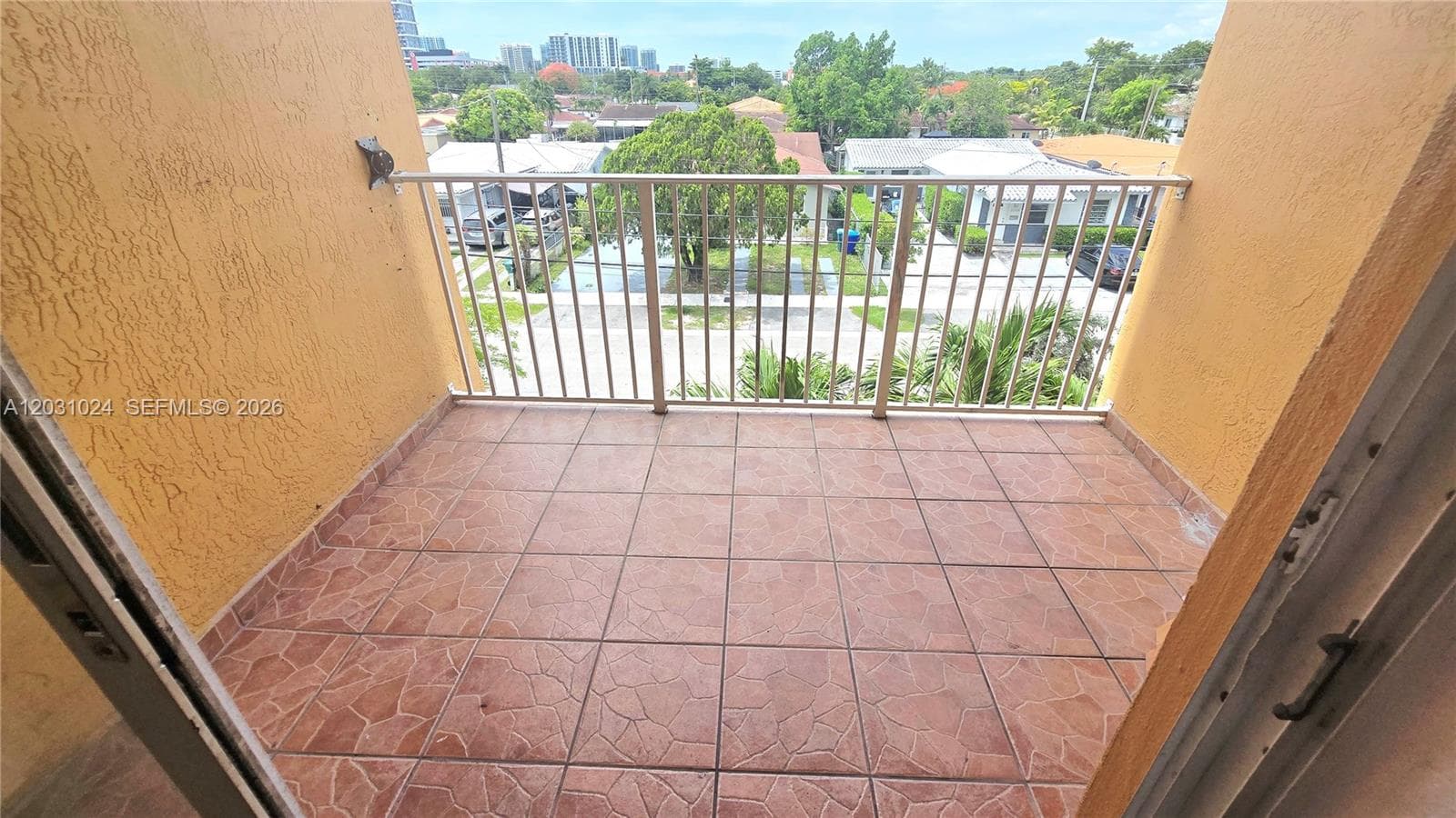 2441 SW 31st Ave # 207, Miami FL 33145 — 5