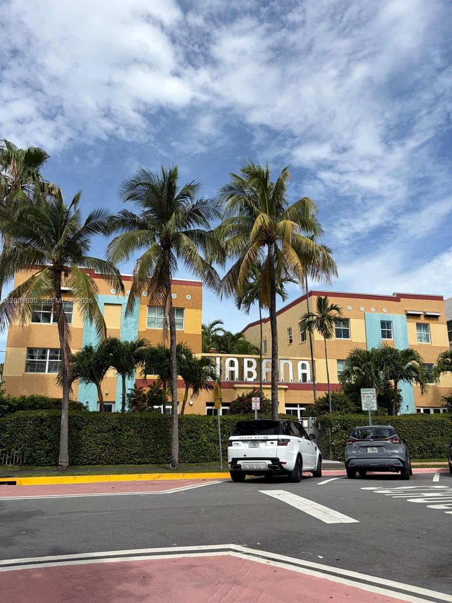 1308 Drexel Ave # 311, Miami Beach FL 33139 — 2