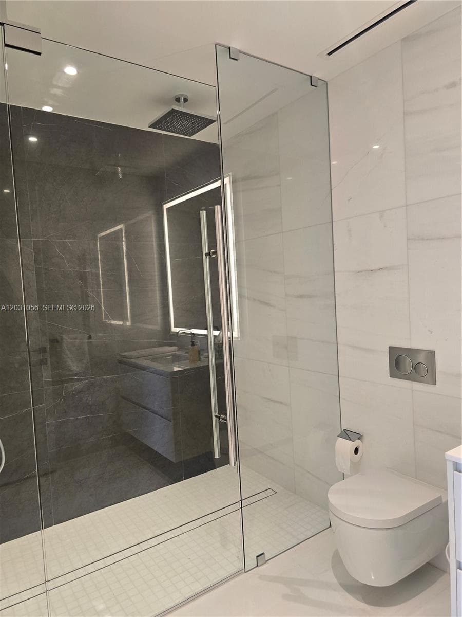 300 Biscayne Blvd Way # 2408W, Miami FL 33131 — 7