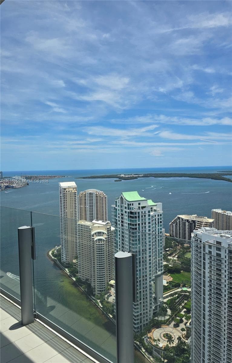 300 Biscayne Blvd Way # 2408W, Miami FL 33131 — 21