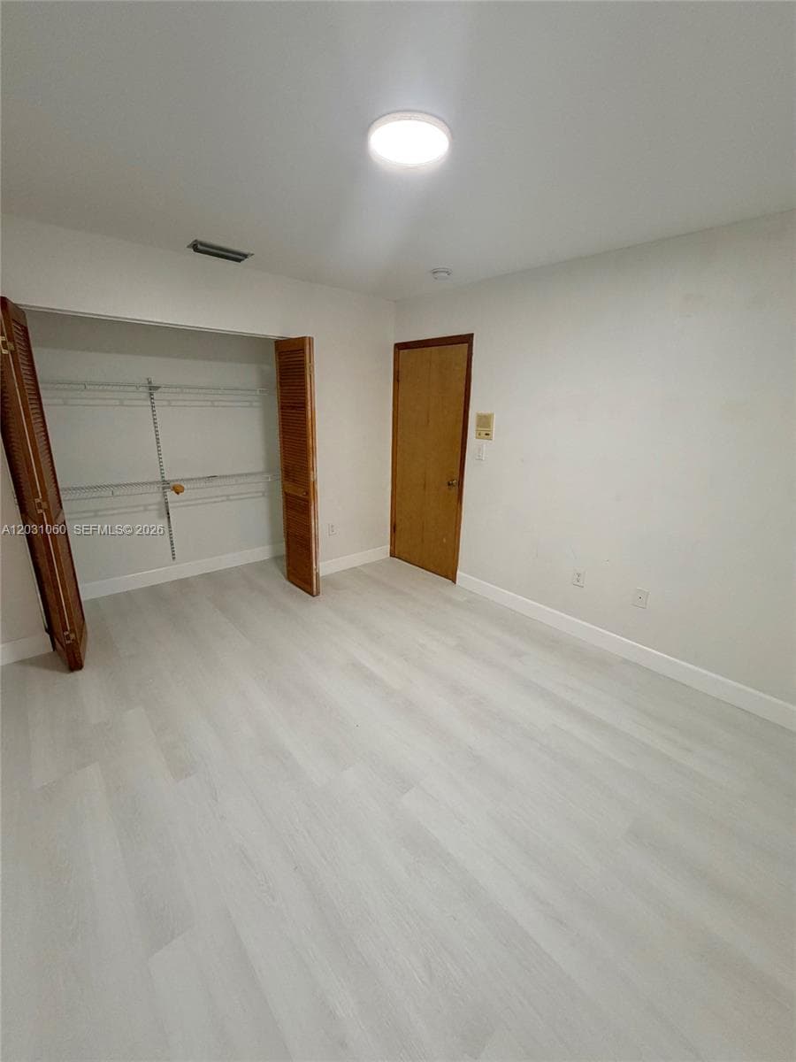 18145 NW 61st Ave, Hialeah FL 33015 — 14