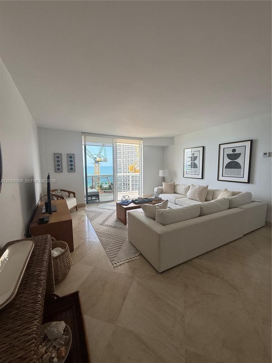 10275 Collins Ave # 1221, Bal Harbour FL 33154 — 12