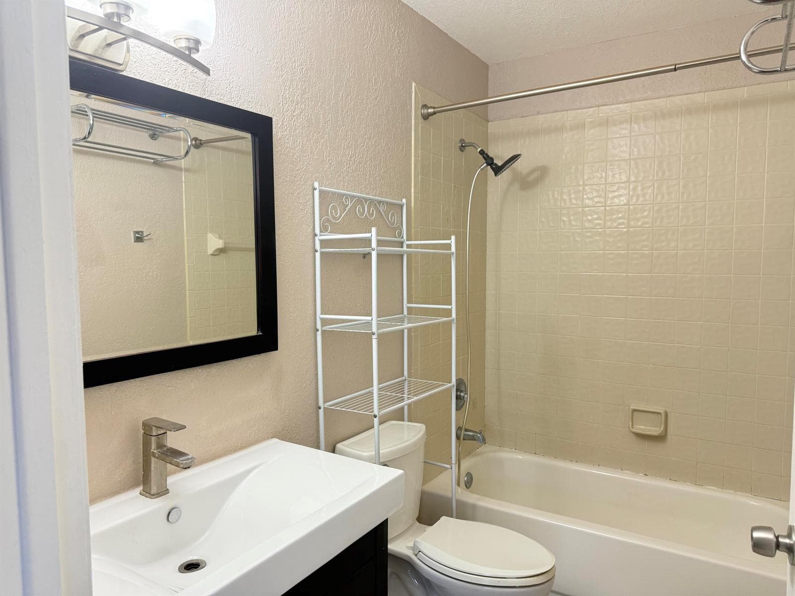 6978 NW 166th Terrace # 1604, Miami Lakes FL 33014 — 12