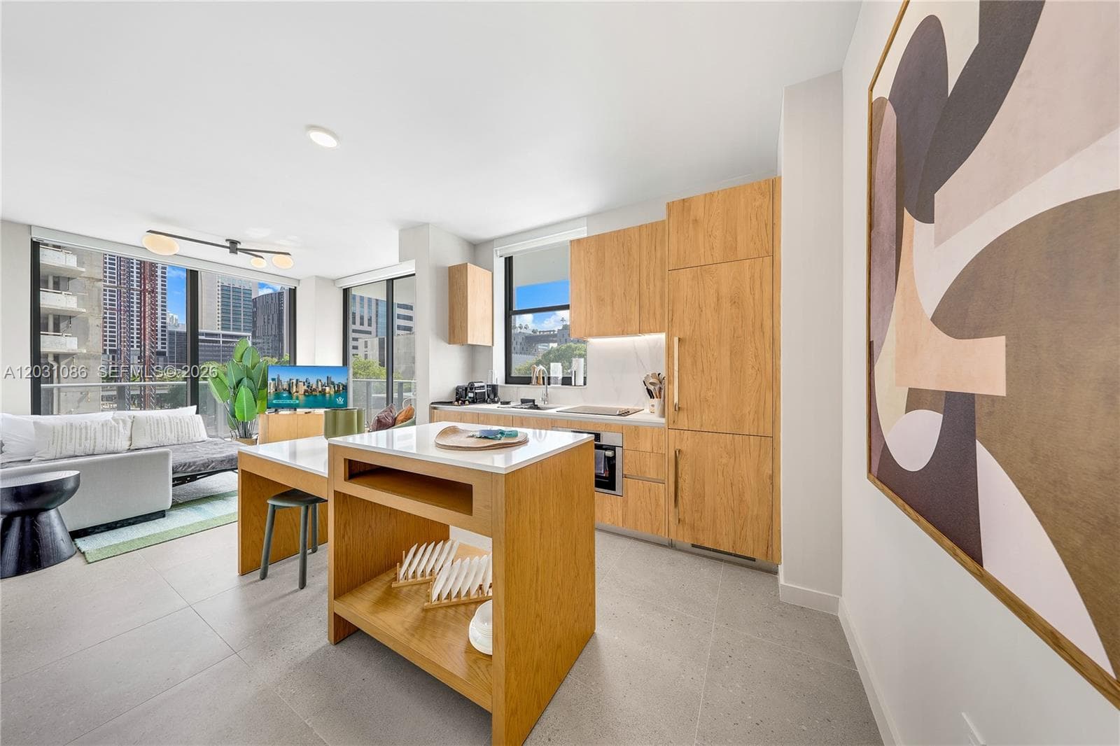 11 NE 6th St # 301, Miami FL 33132 — 3