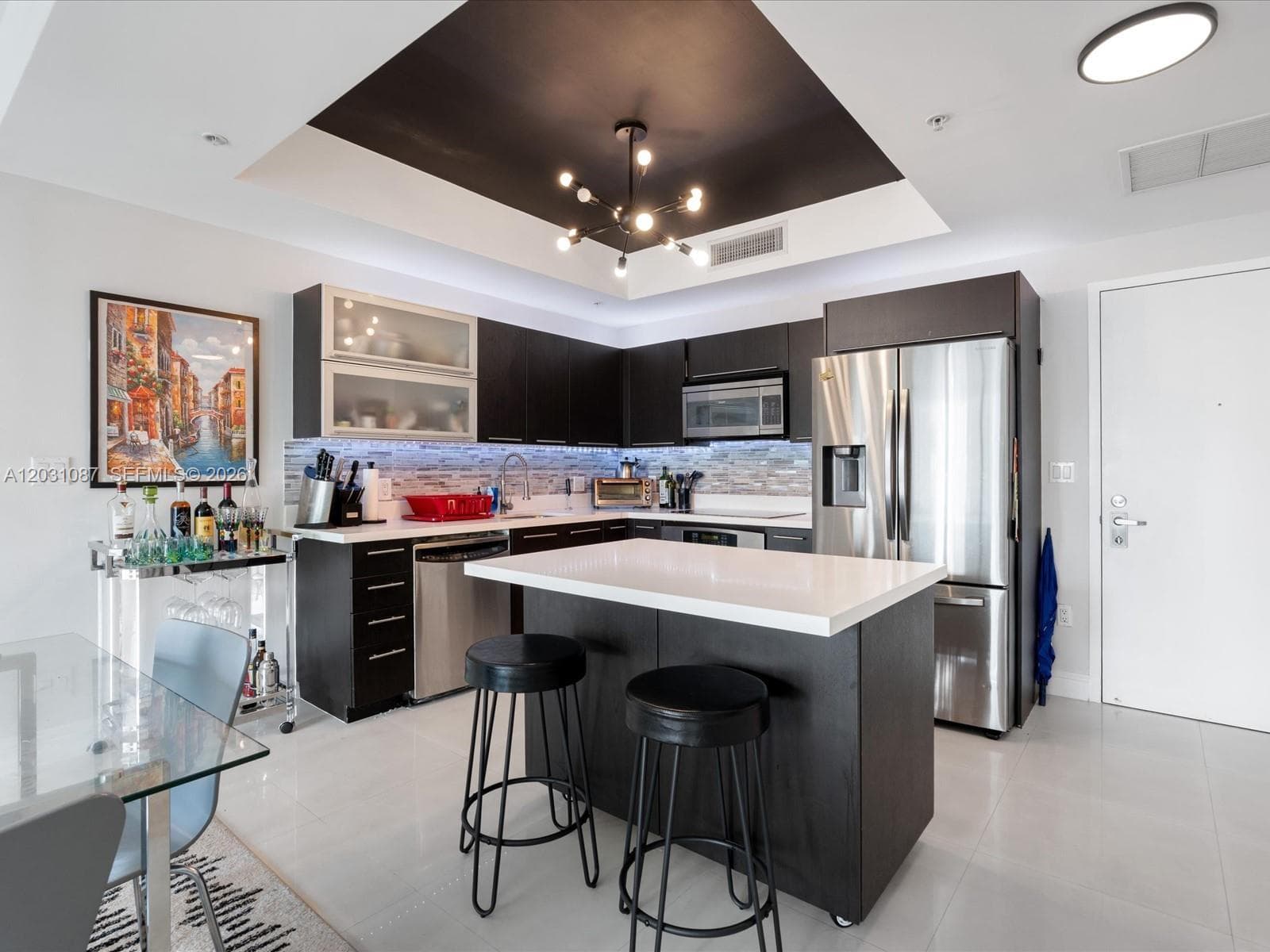 90 SW 3rd St # 2015, Miami FL 33130 — 12
