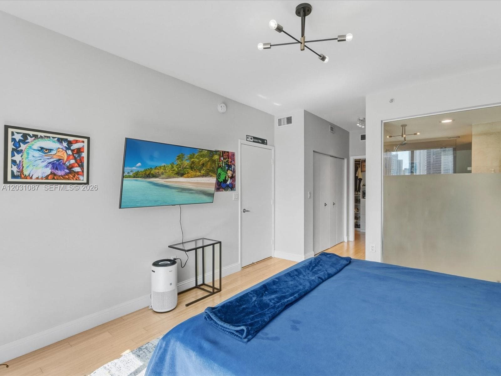 90 SW 3rd St # 2015, Miami FL 33130 — 22