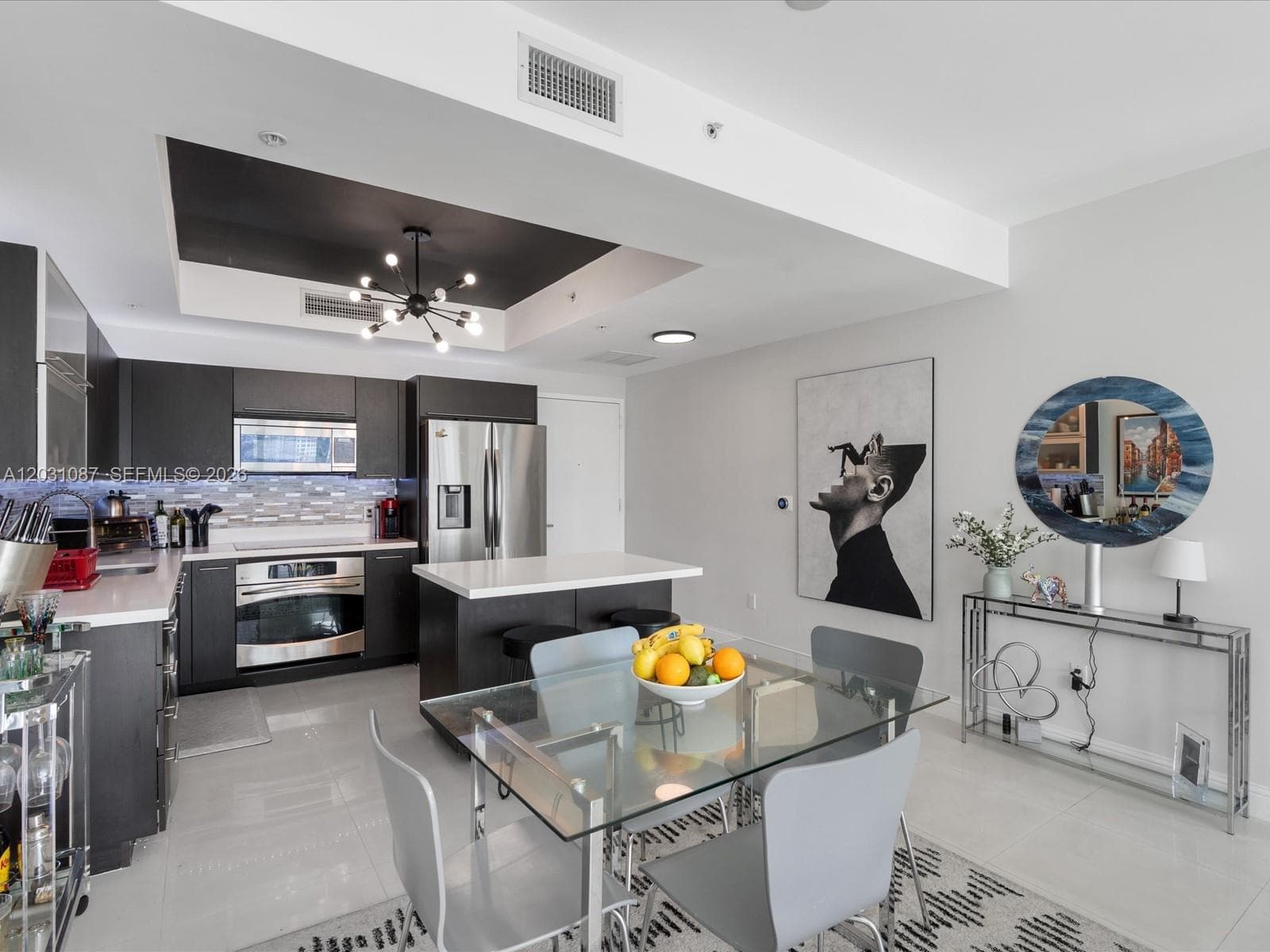 90 SW 3rd St # 2015, Miami FL 33130 — 11