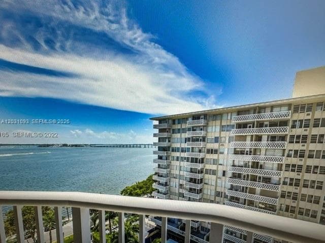 1420 Brickell Bay Dr # 1107C, Miami FL 33131 — 11