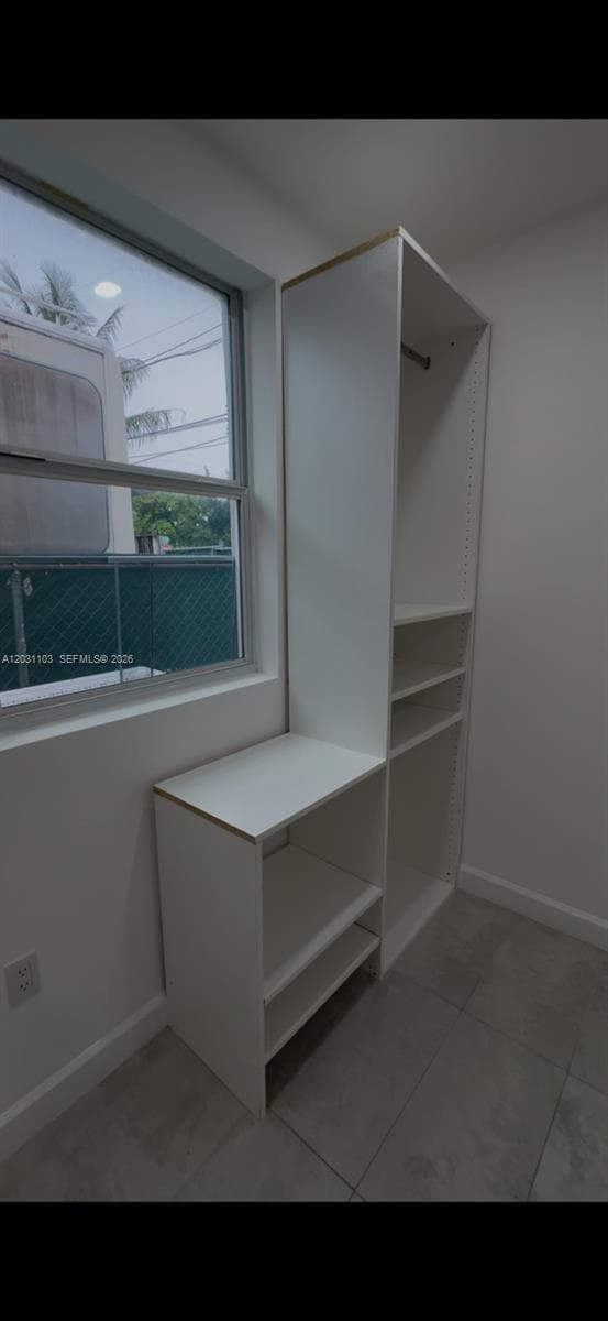 2380 NW Flagler Ter, Miami FL 33125 — 4