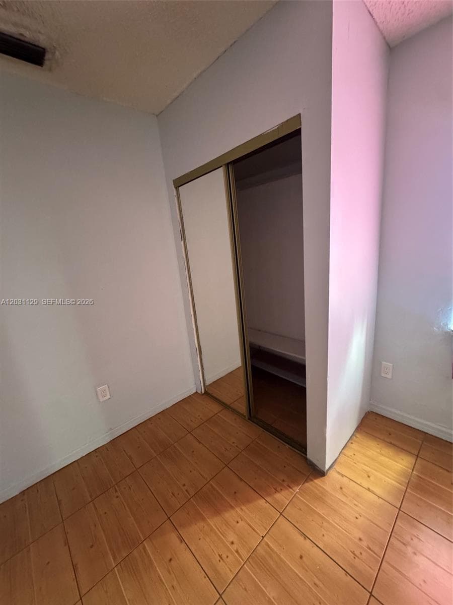 1120 SW 73rd Ave, Miami FL 33144 — 8