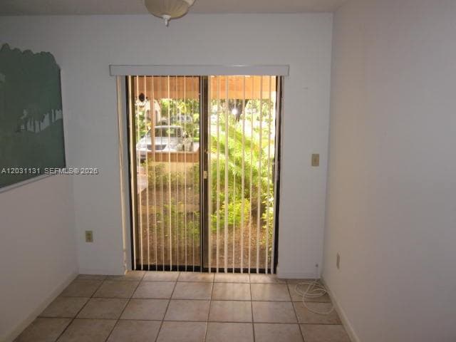 11449 SW 84 LN # 0, Miami FL 33173 — 14