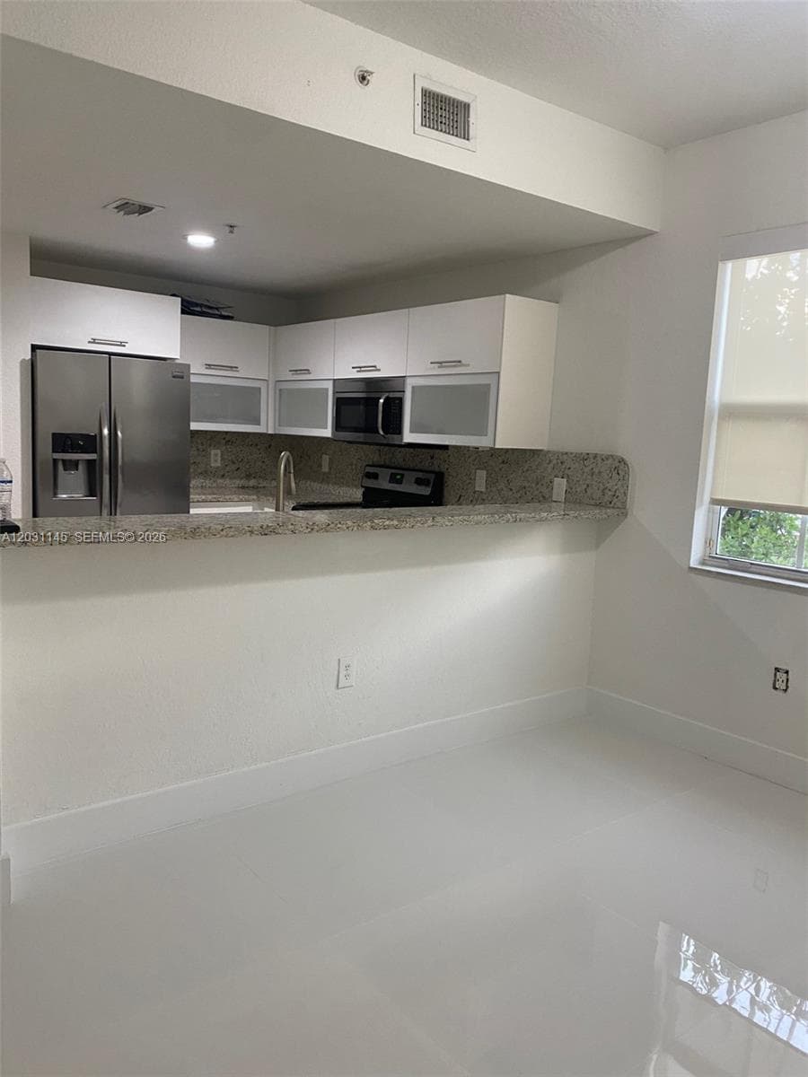 11201 NW 83rd St # 202, Doral FL 33178 — 5