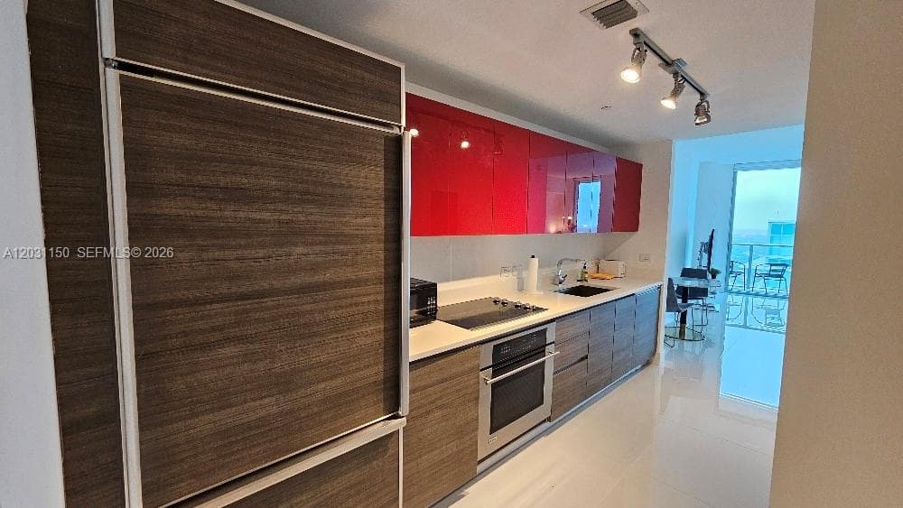 1100 S Miami Ave # 4105, Miami FL 33130 — 16