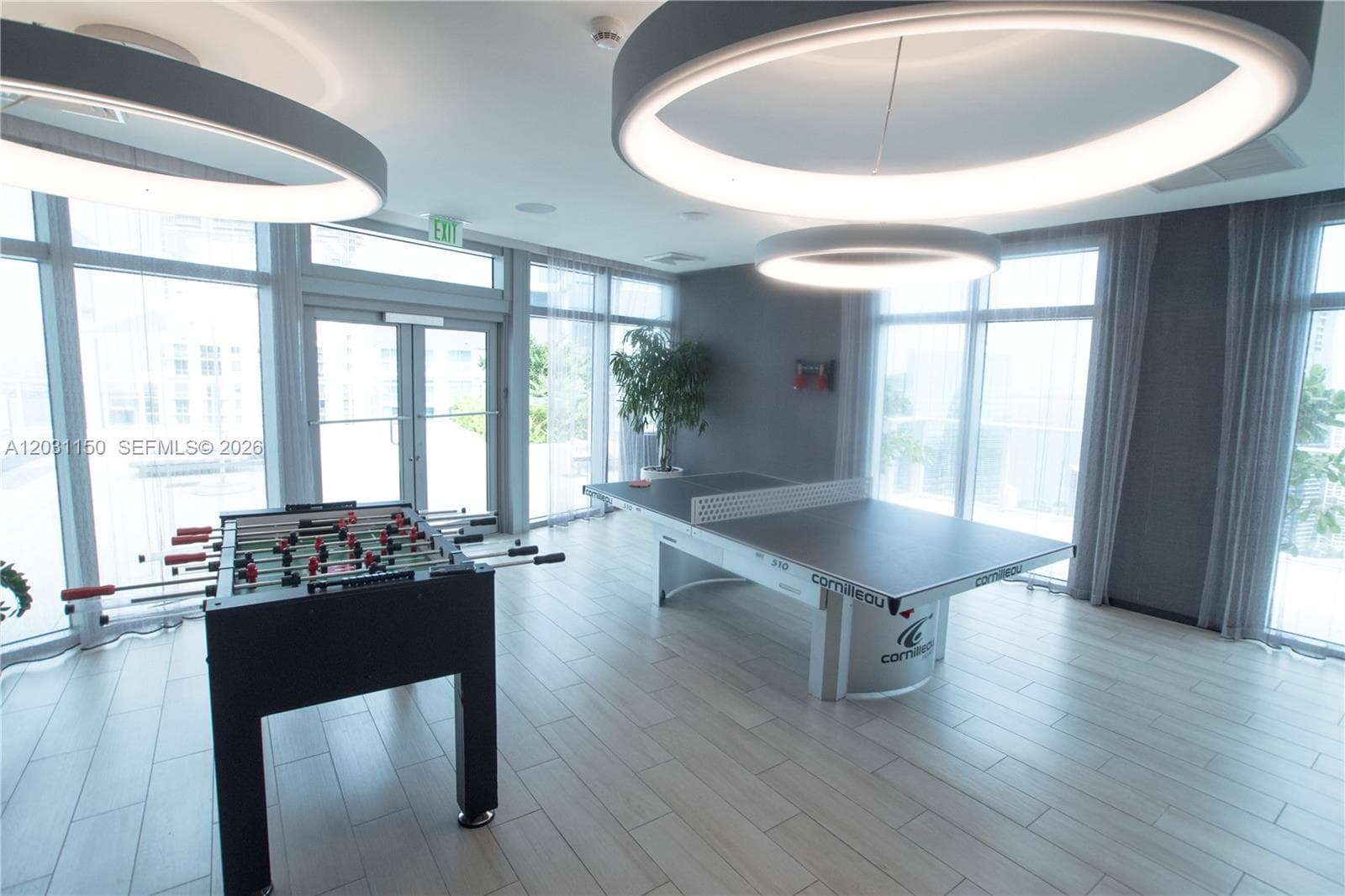 1100 S Miami Ave # 4105, Miami FL 33130 — 36