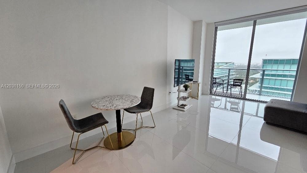 1100 S Miami Ave # 4105, Miami FL 33130 — 14