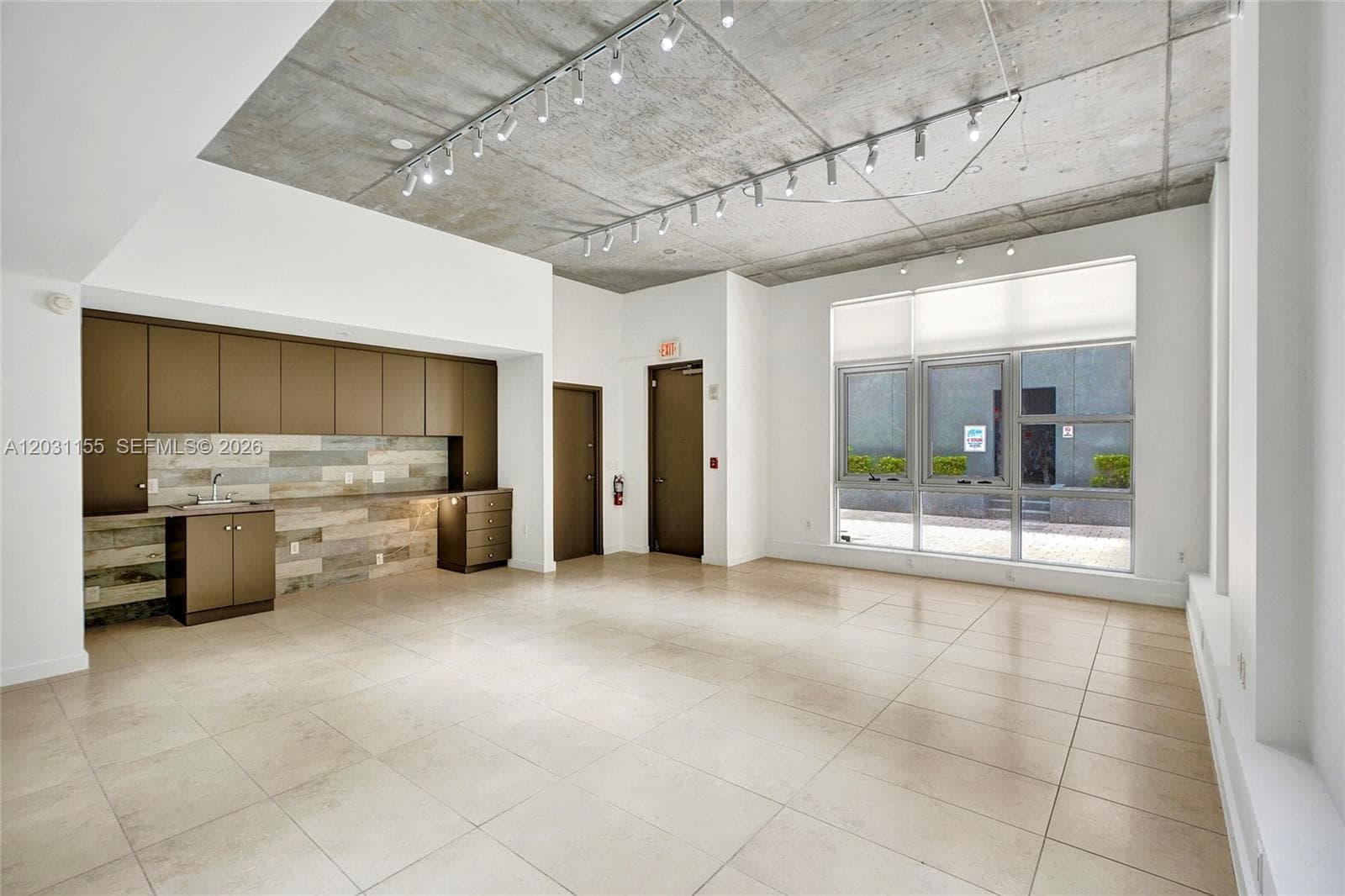 3449 NE 1st Ave # 109, Miami FL 33137 — 36