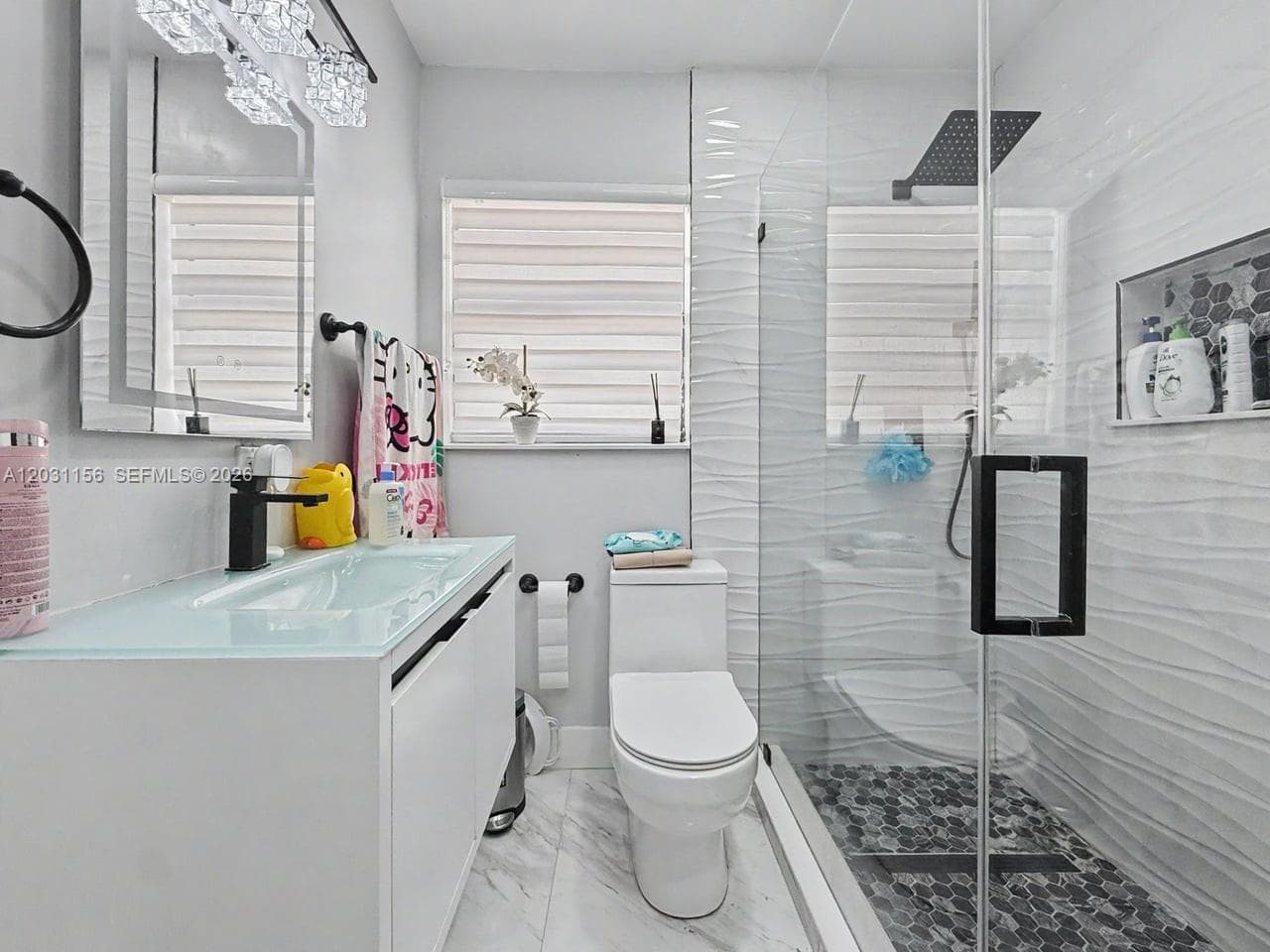 4265 W 8th Ave, Hialeah FL 33012 — 15