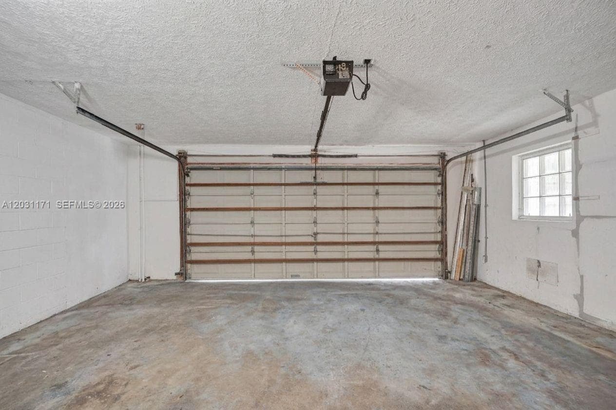 8320 SW 161st St, Palmetto Bay FL 33157 — 34