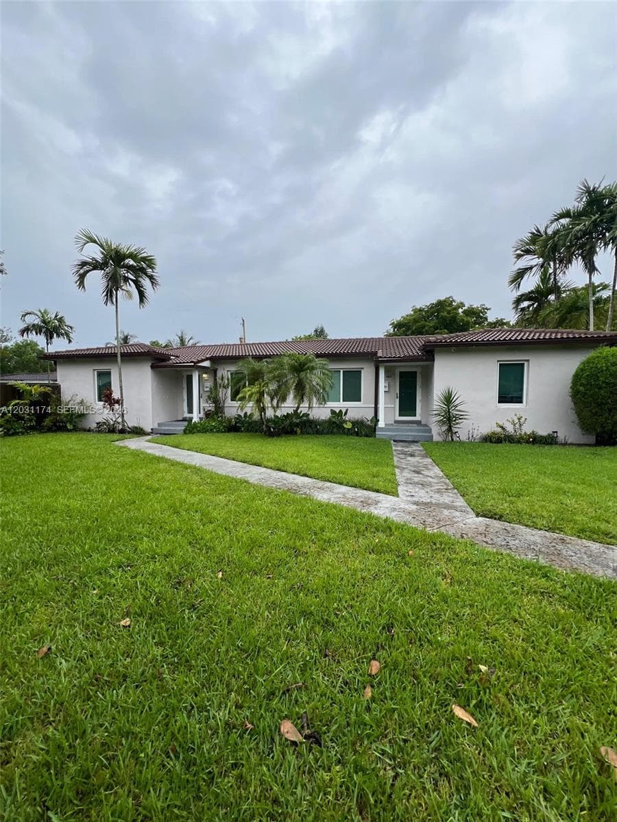 920 NE 108th St # 0, Biscayne Park FL 33161 — 20
