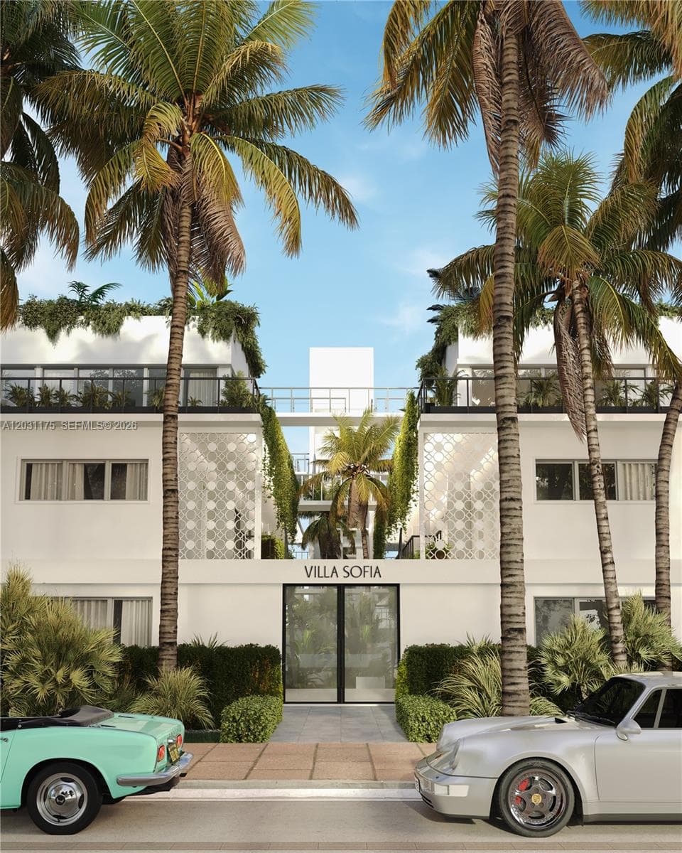 260 Collins Ave # 302, Miami Beach FL 33139 — 19