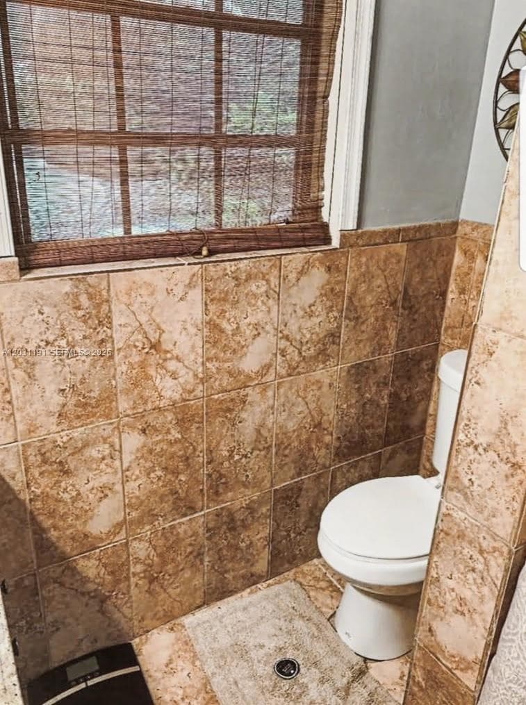 14411 NW 15th Dr, Miami FL 33167 — 8
