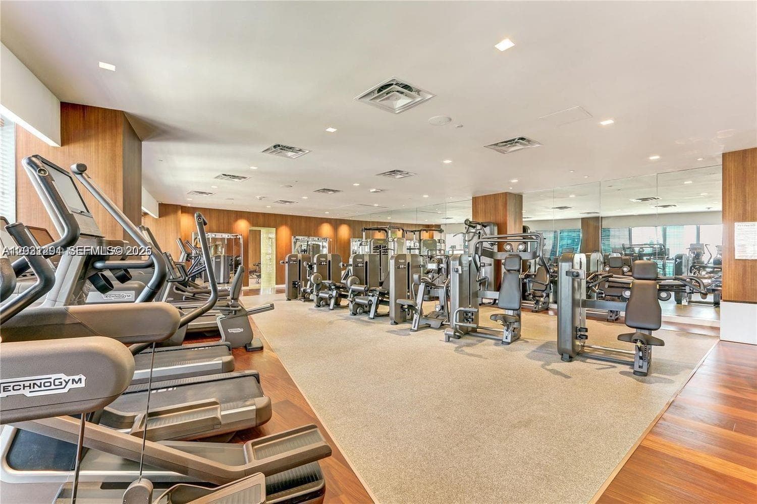 1300 S Miami Ave # 3709, Miami FL 33130 — 19