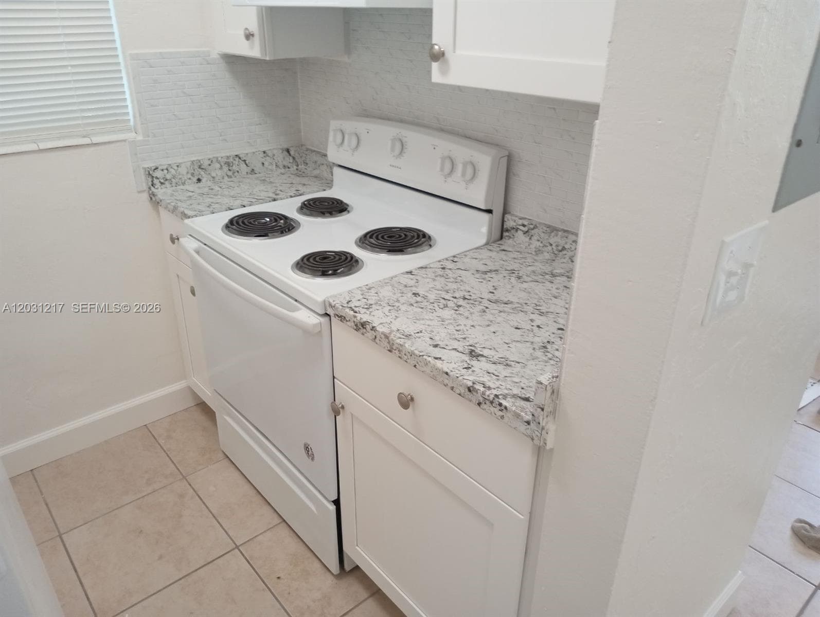 12905 Arch Creek Rd # 5, North Miami FL 33161 — 2