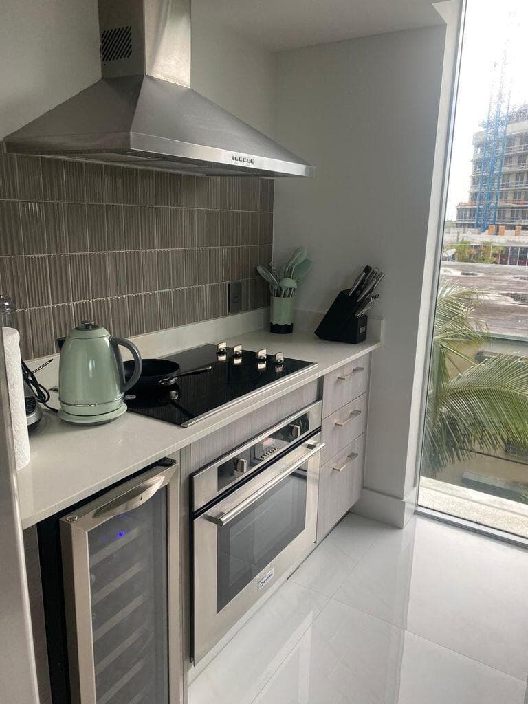 1133 102nd Street # 403, Bay Harbor Islands FL 33154 — 3