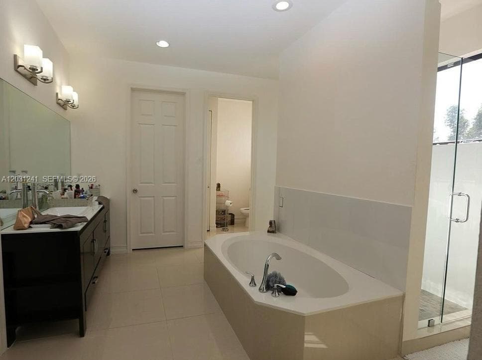 14440 SW 31st St # 14440, Miami FL 33175 — 11