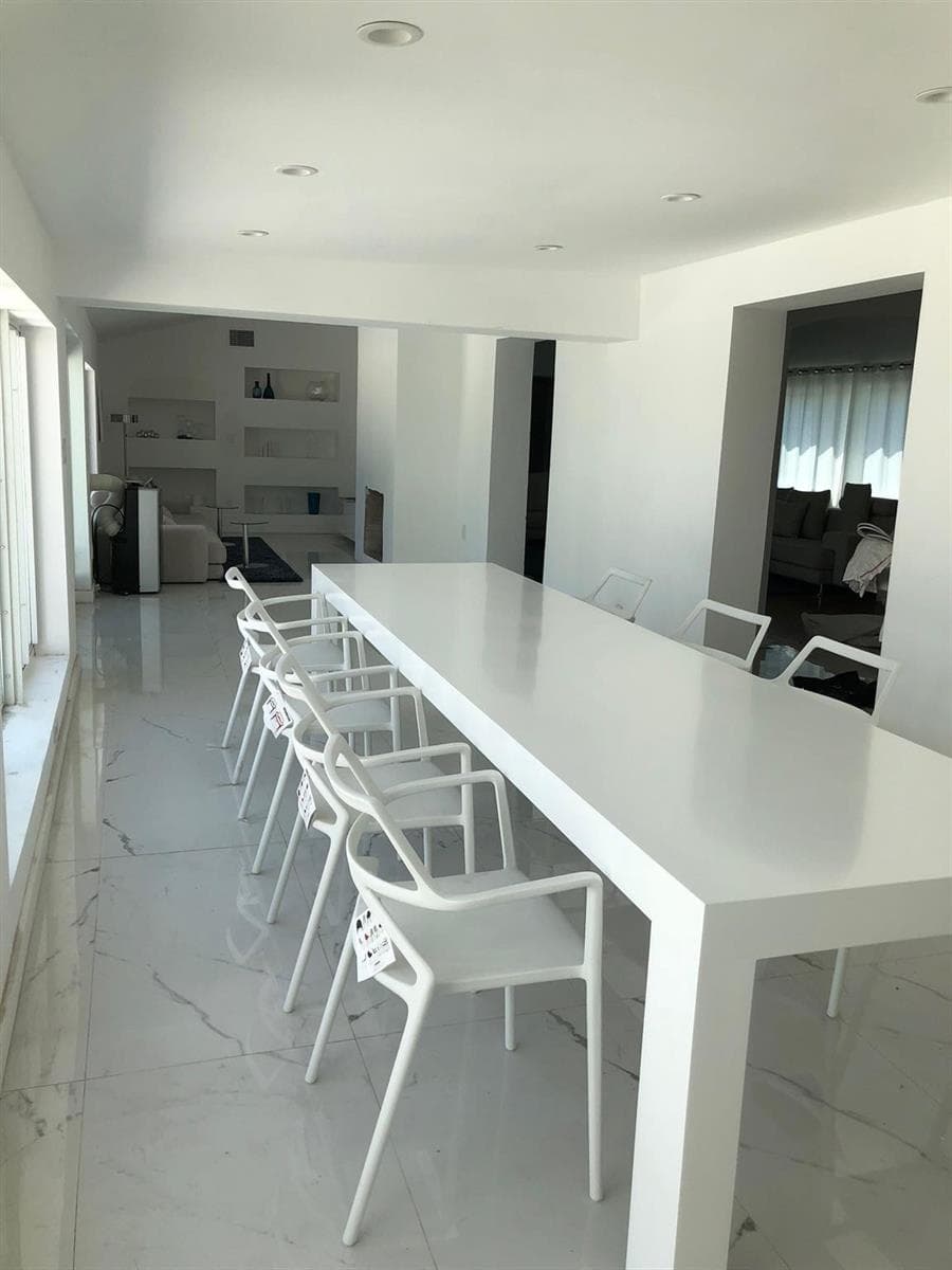 9007 NE 10th Avenue NE, Miami FL 33138 — 16
