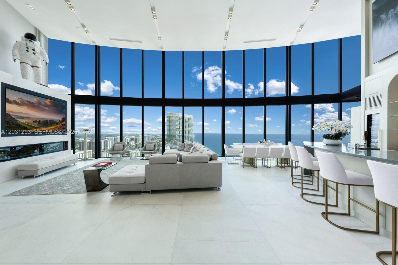 18555 Collins Ave # 4405, Sunny Isles Beach FL 33160 — 1
